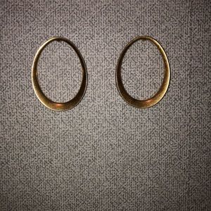 Stella & Dot Georgia Hoop Earrings